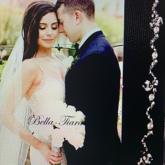 Cathedral crystal pearl wedding veil - Picture 1 of 4